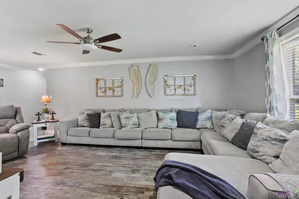 $399,000 | 17626 Blackwater Road, Zachary, LA 70791
