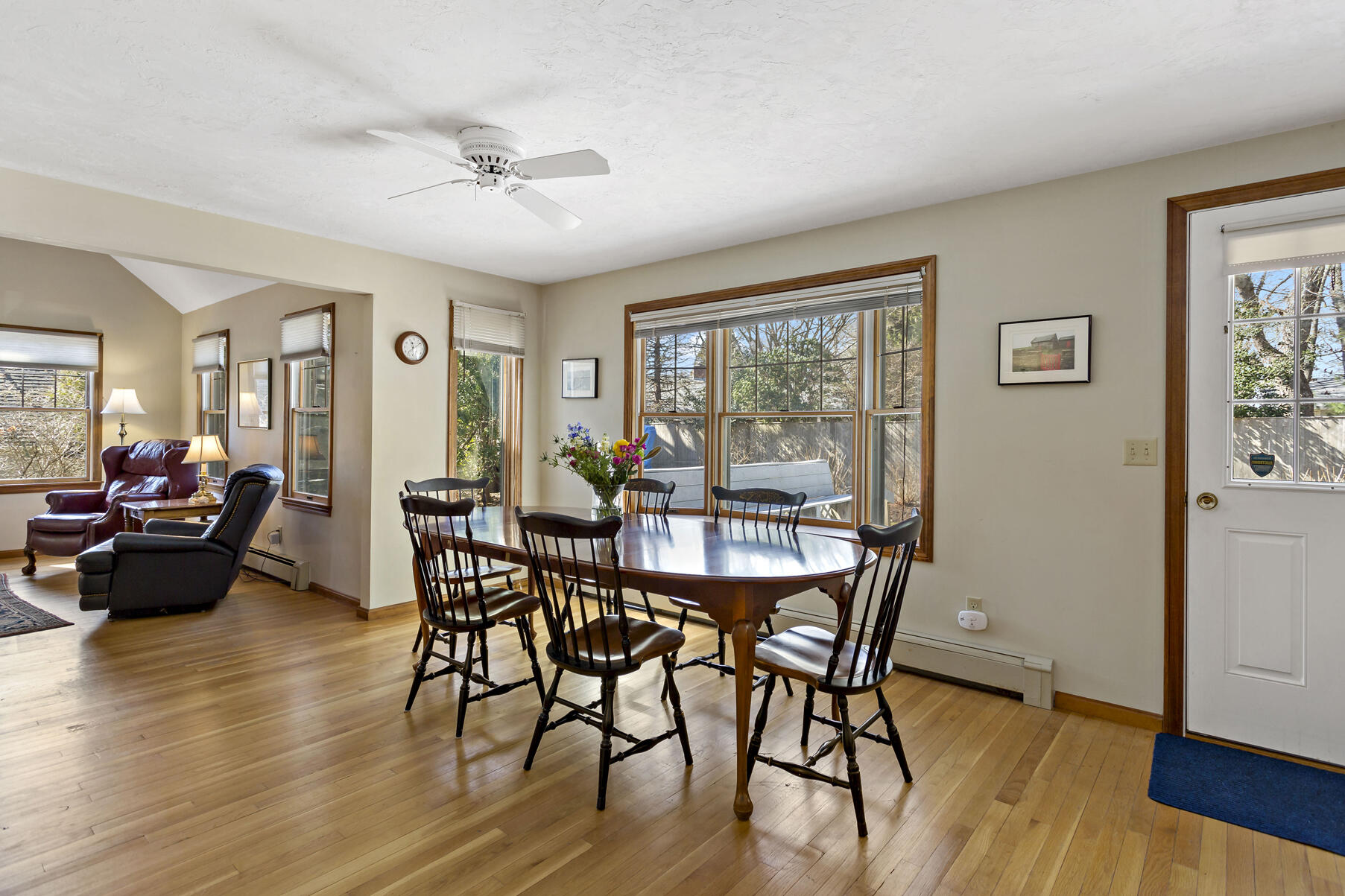 65 Wianno Circle Osterville, MA 02655 - Photo 9 of 33 Dining Room
