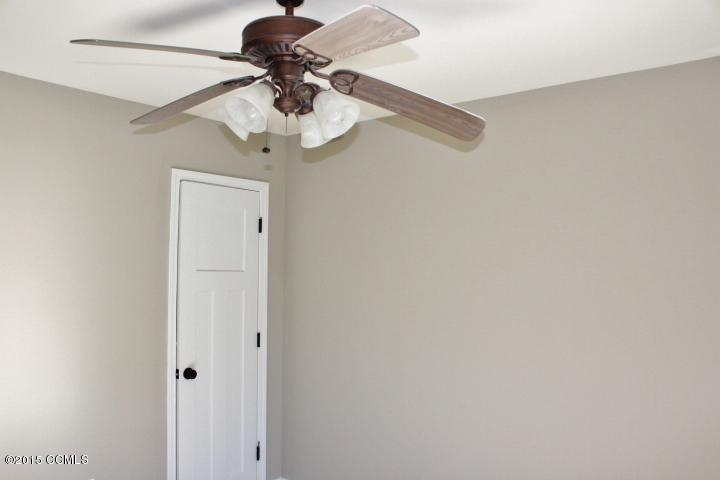 371 Great Neck Landing Road Hubert, NC 28539 - Photo 9 of 25 Bedroom 2