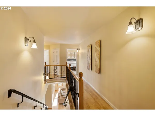 $2,350,000 | 4050 Sylvester Drive, Hood River, OR 97031