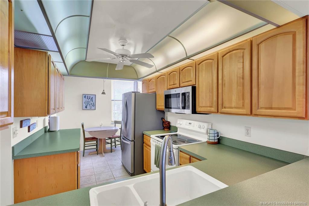 1950 Southwest Palm City Road, Unit 10201 Stuart, FL 34994 - Photo 4 of 36