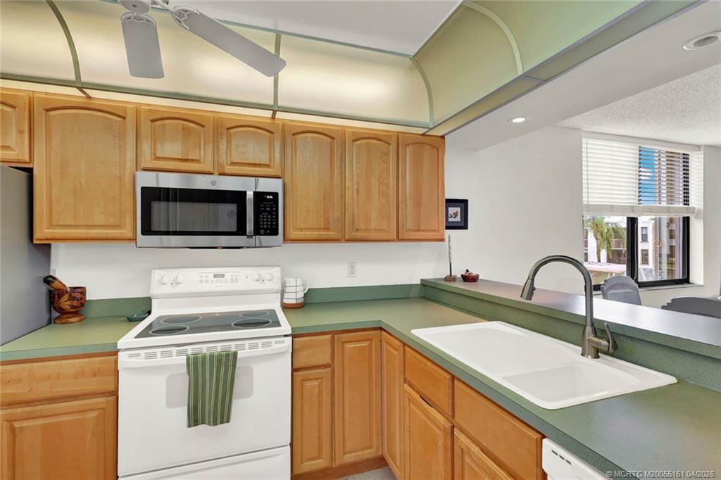 1950 Southwest Palm City Road, Unit 10201 Stuart, FL 34994 - Photo 6 of 36