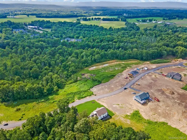 $974,999 | 65 Peale Place, Montgomery, NY 12549