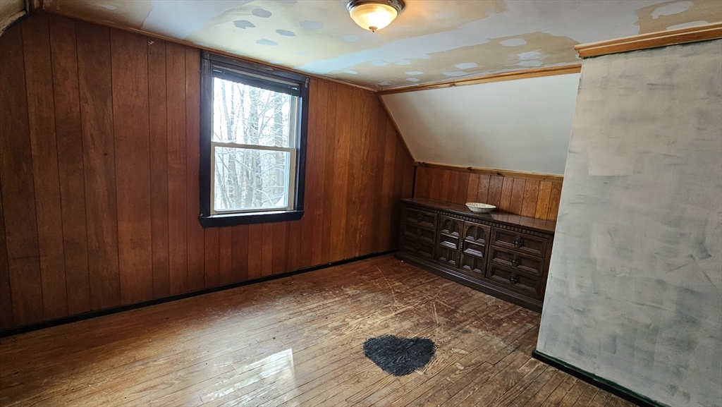 749 Old North Road Worthington, MA 01098 - Photo 4 of 20 Gallery Image 4