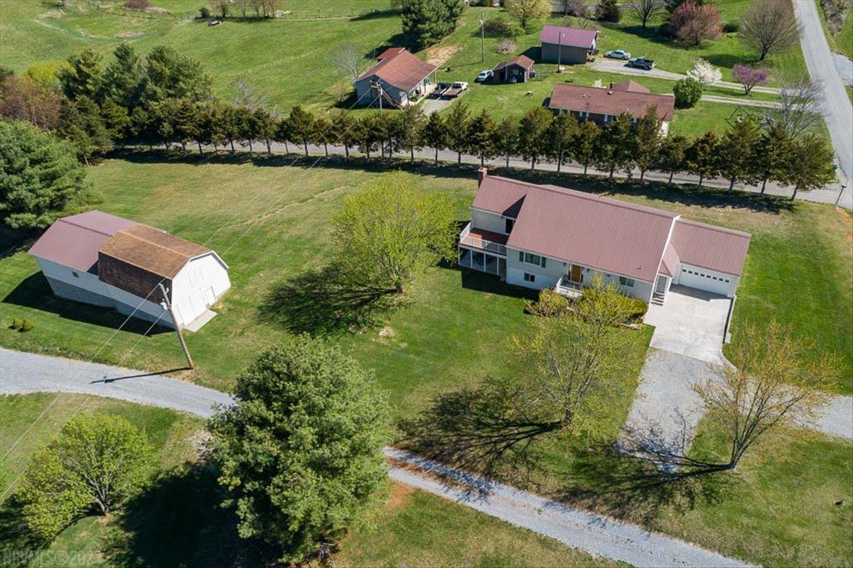3958 Stanley Road Christiansburg, VA 24073 - Photo 55 of 67 Gallery Image 55