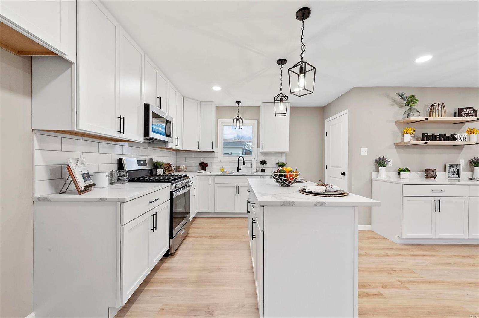 2908 Olde Gloucester Drive St. Charles, MO 63301 - Photo 6 of 41