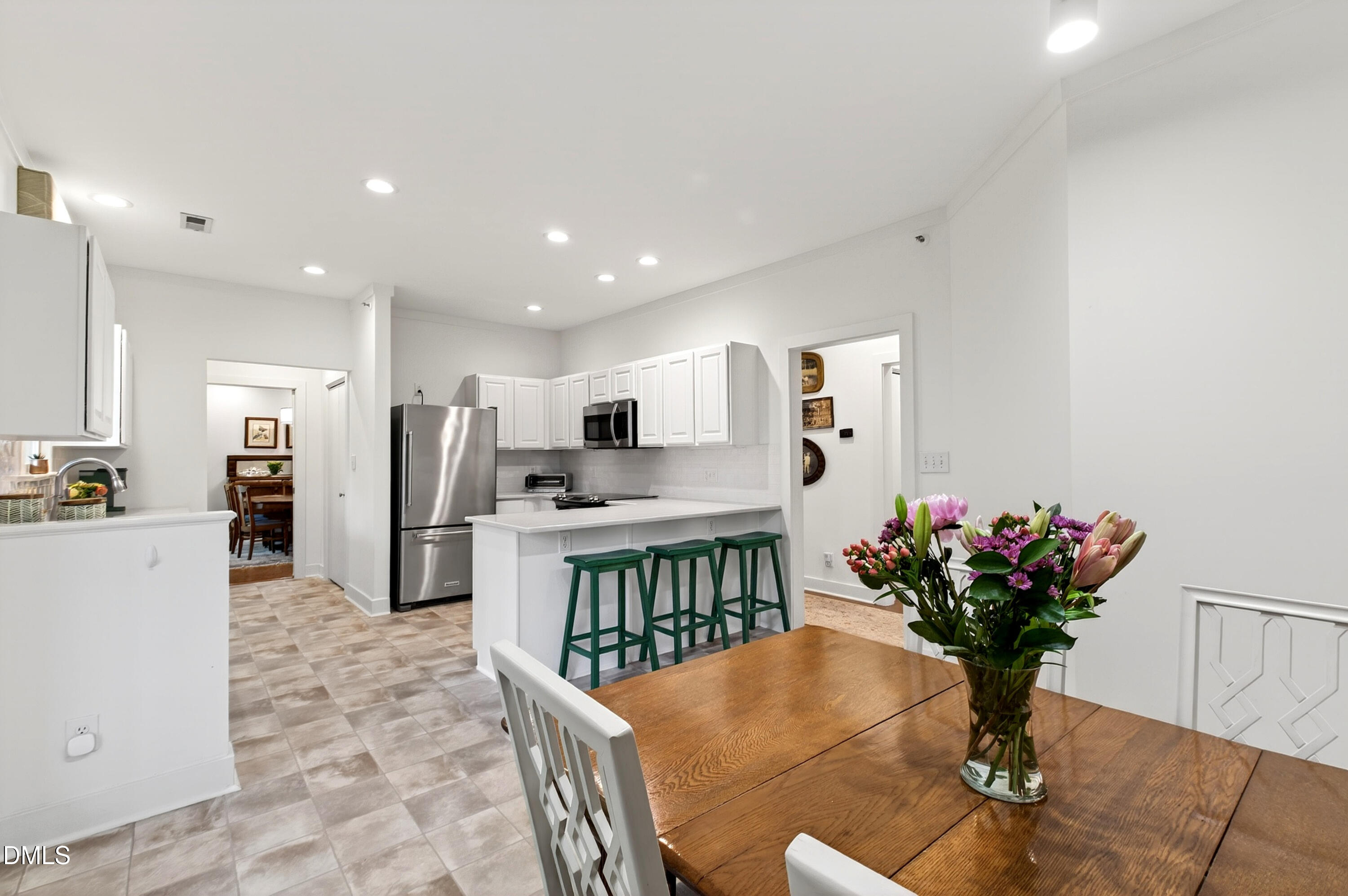 100 Edenburgh Road, Unit 201 Raleigh, NC 27608 - Photo 30 of 62 Edenburgh (30)