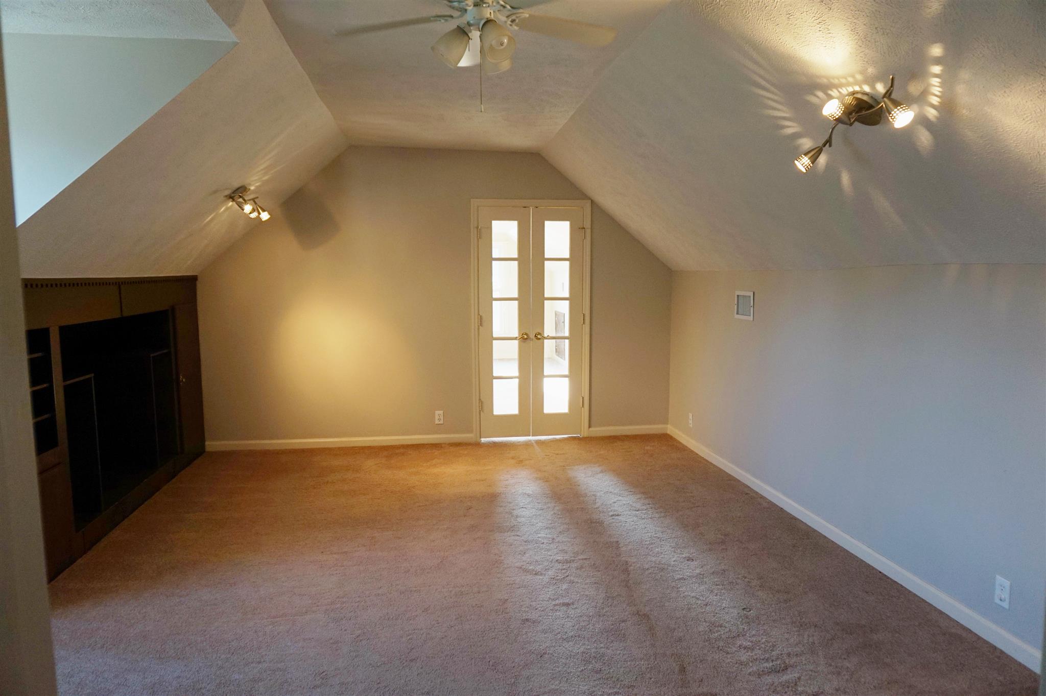 2301 Red Mile Road Murfreesboro, TN 37127 - Photo 8 of 15 Gallery Image 8