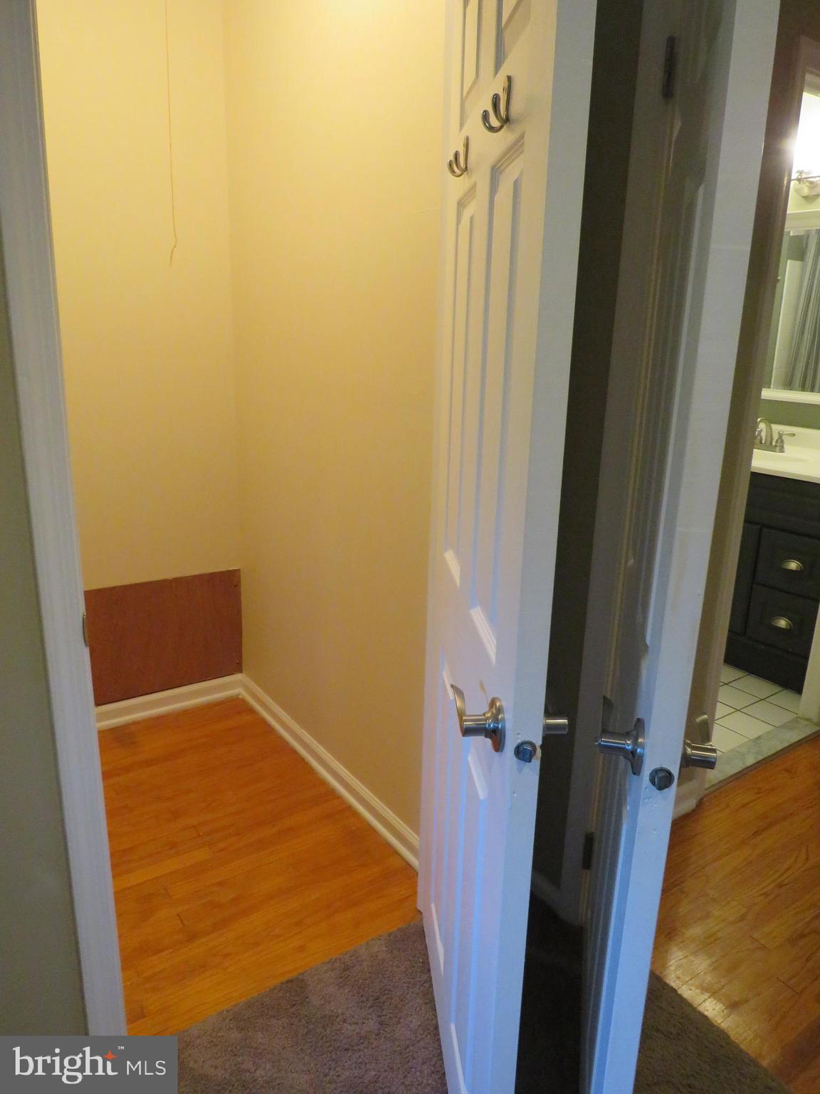 1177 Willard Road Huntingdon Valley, PA 19006 - Photo 29 of 36 Extra storage in primary!