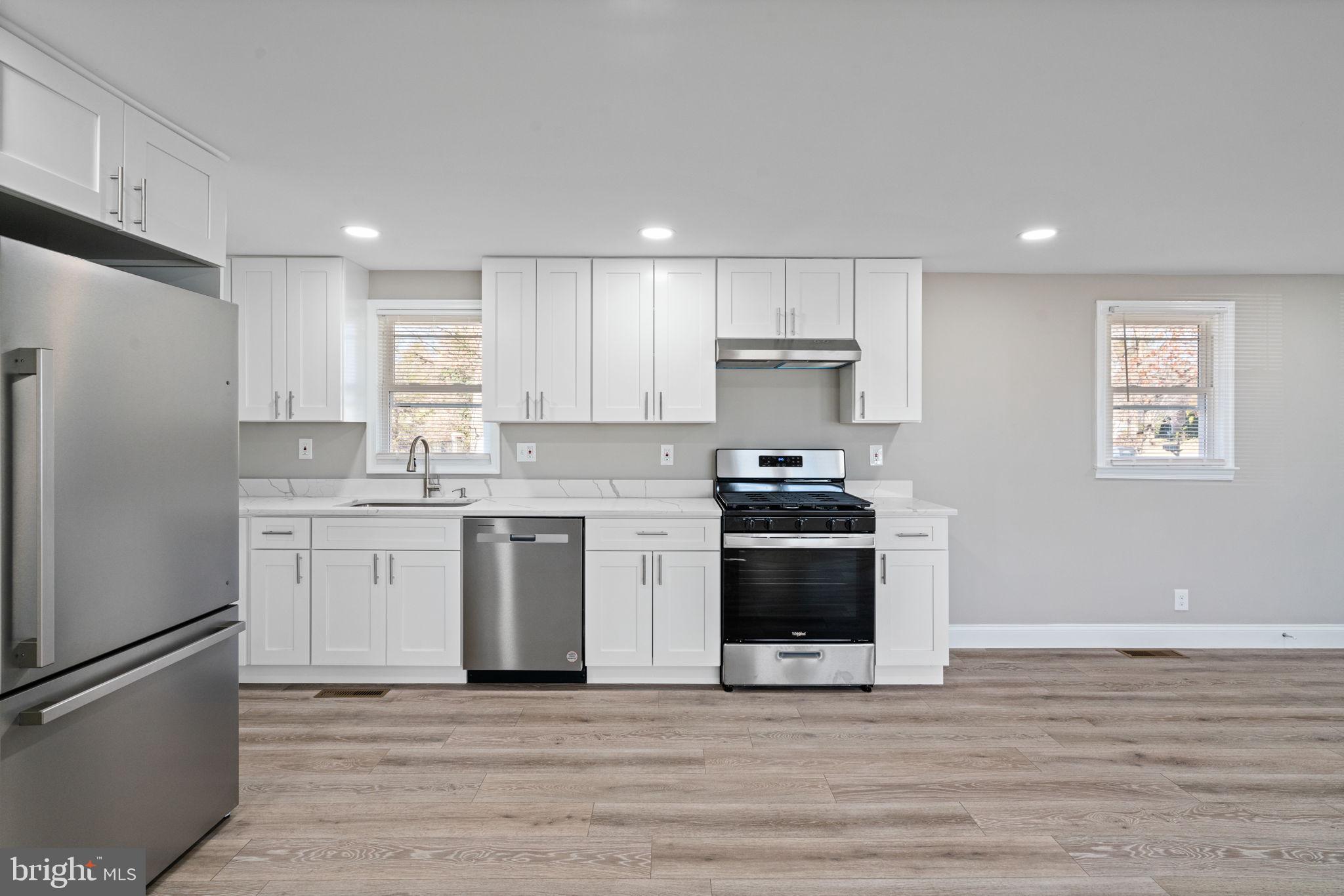 4804 Franconia Road Alexandria, VA 22310 - Photo 7 of 40