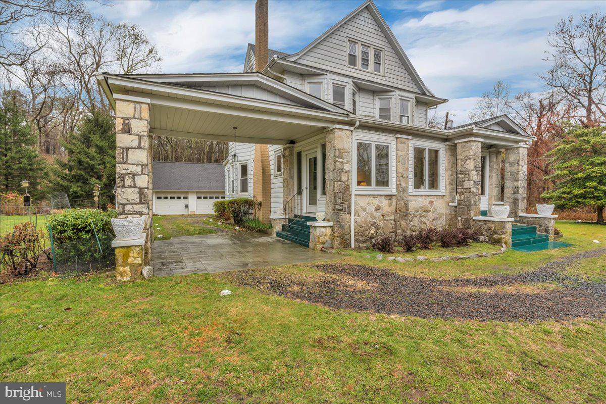 178 Berlin Road Gibbsboro, NJ 08026 - Photo 3 of 33 Gallery Image 3