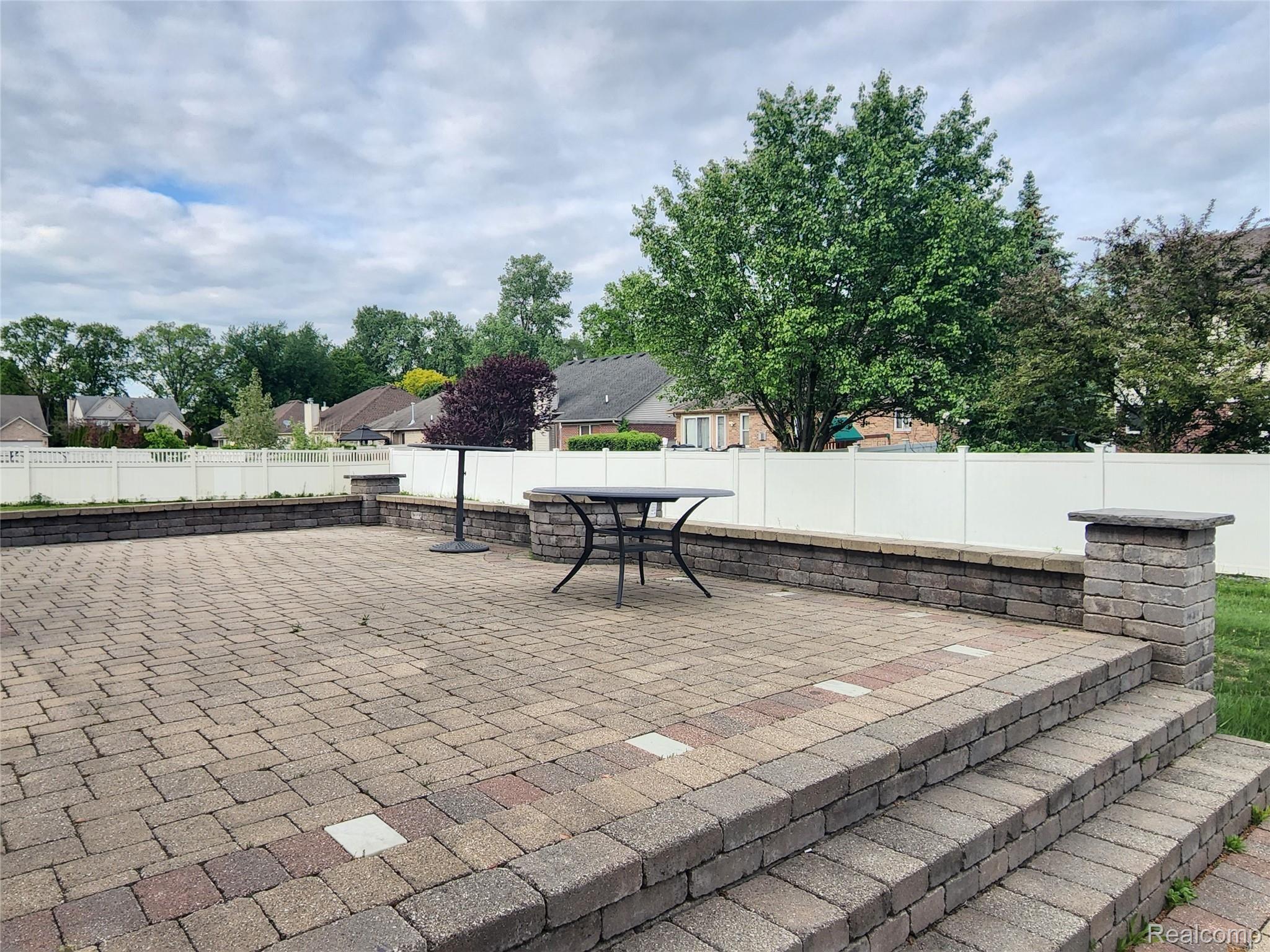 313 Cherry Lane Inkster, MI 48141 - Photo 30 of 32 20220523_182626.jpg