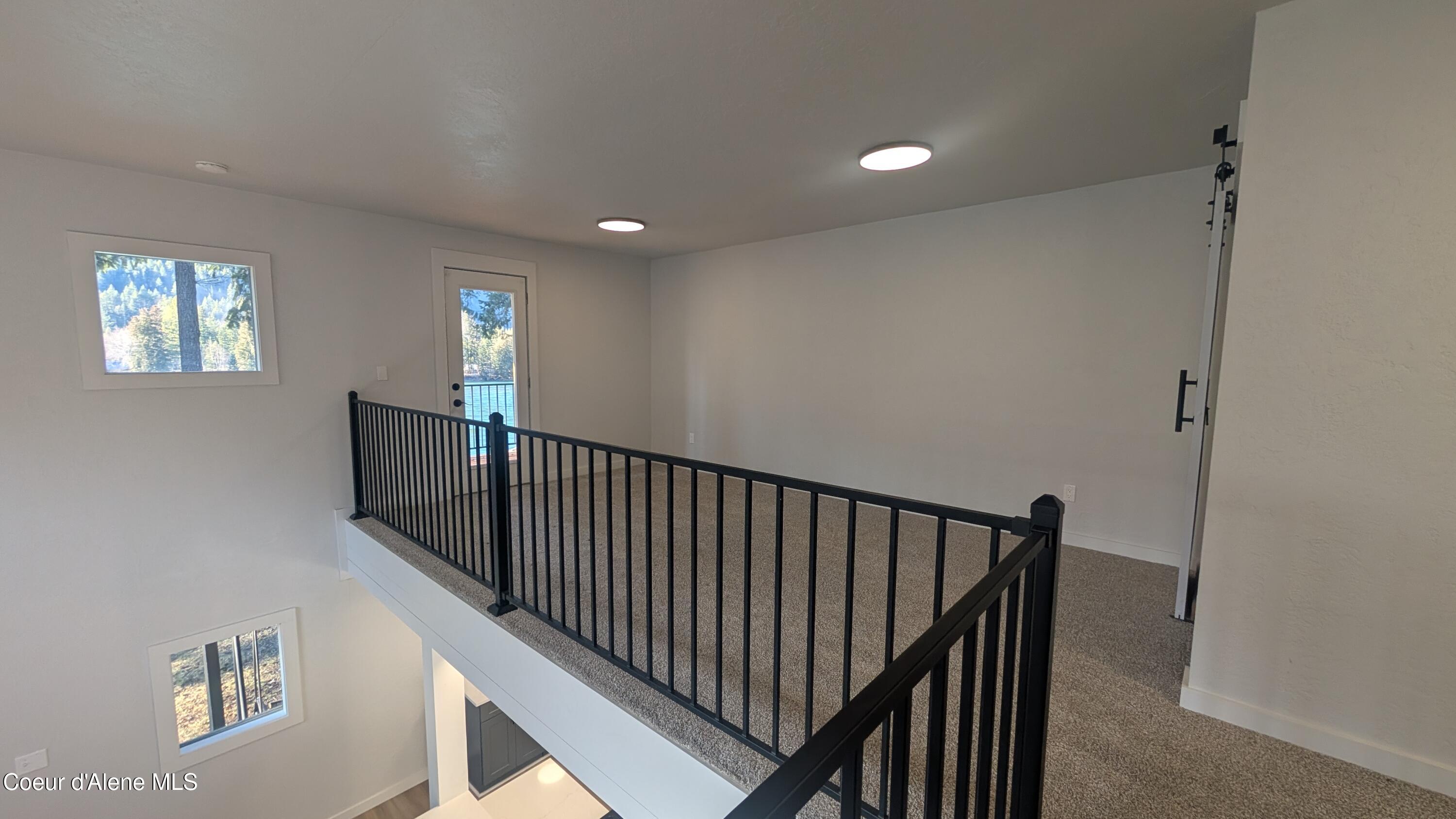 206 Waterfront Road Troy, MT 59935 - Photo 11 of 38 206 Waterfront pic 22 Loft view