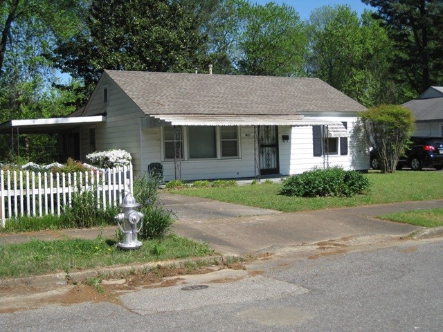 1700 Russwood Road Memphis, TN 38108 - Photo 1 of 19 Gallery Image 1