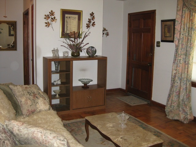 1700 Russwood Road Memphis, TN 38108 - Photo 8 of 19 Gallery Image 8