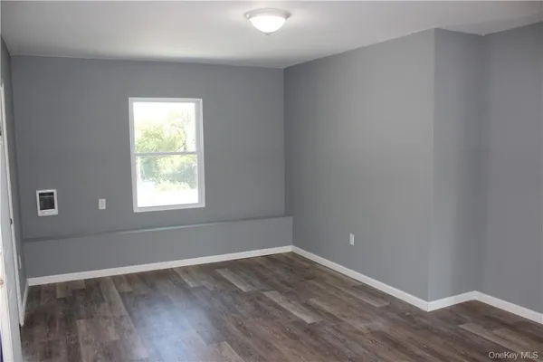 $1,850 | 3144 Rte 9W, Unit 3, New Windsor, NY 12553