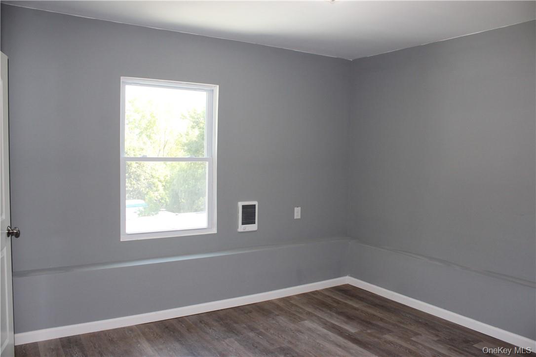 3144 Rte 9W, Unit 3 New Windsor, NY 12553 - Photo 10 of 15