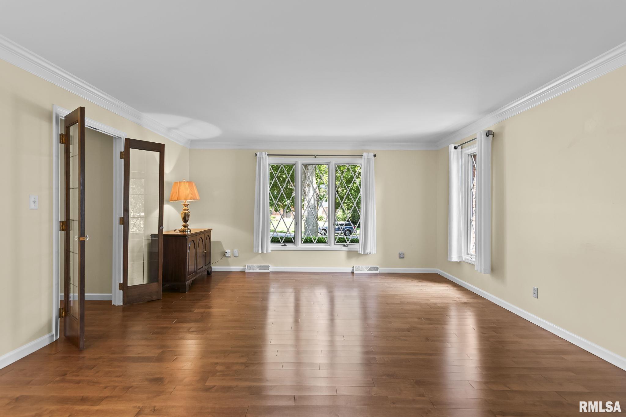 3508 Bluff Road Springfield, IL 62711 - Photo 5 of 65 Gallery Image 5