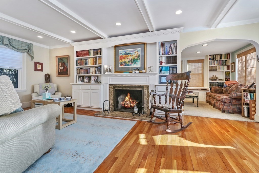 59 Bothfeld Road Newton, MA 02459 - Photo 4 of 24