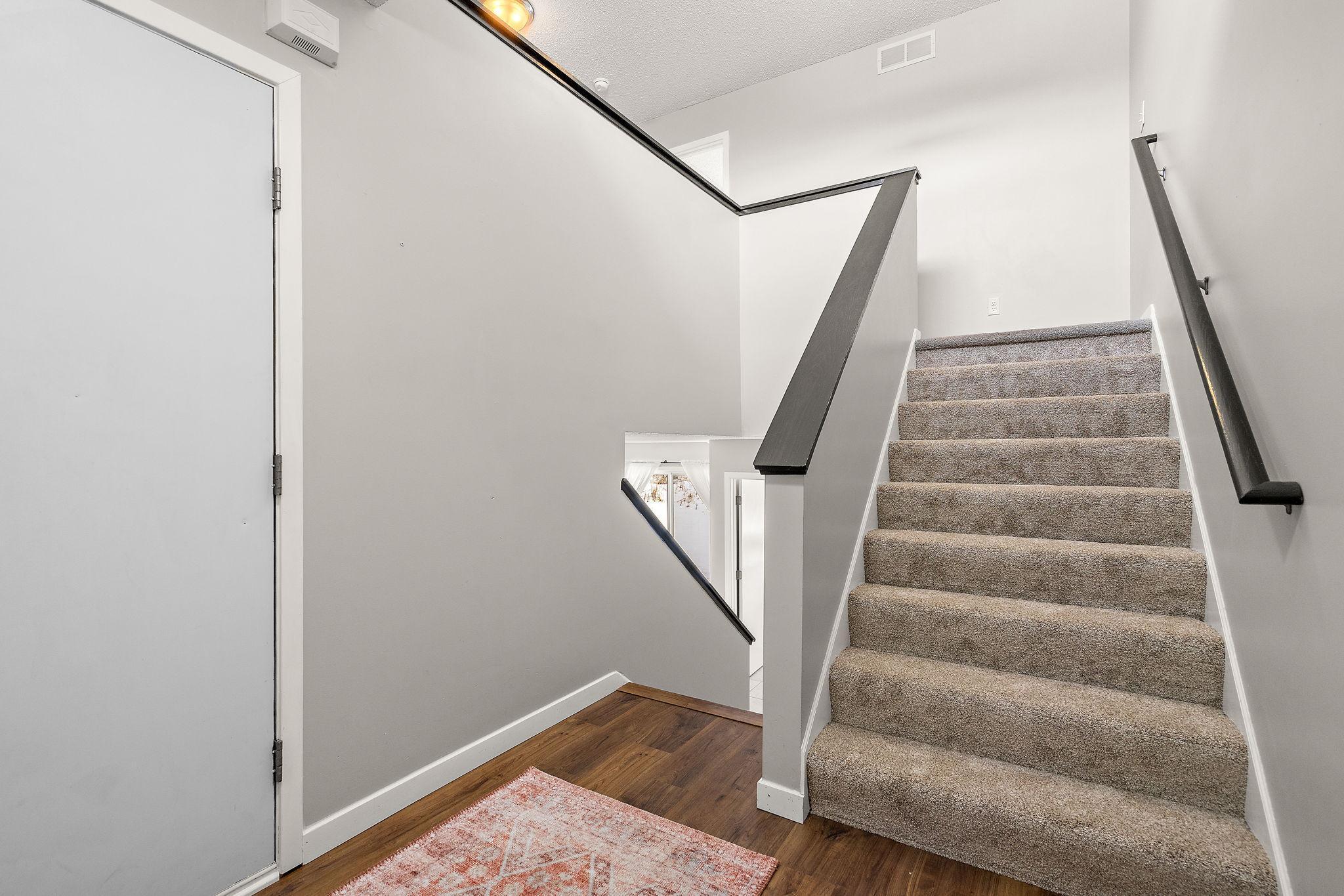 2750 Ridgeview Drive Red Wing, MN 55066 - Photo 9 of 41