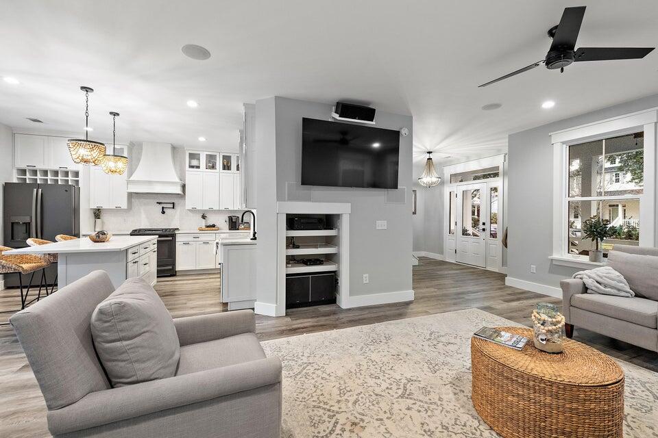 3034 Baltimore Street Charleston, SC 29492 - Photo 4 of 22 20241220200400768492000000-o