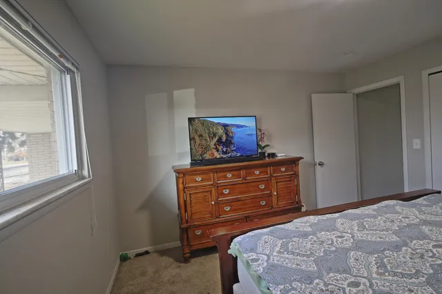 $350,000 | 37852 Lola Drive, Sterling Heights, MI 48312