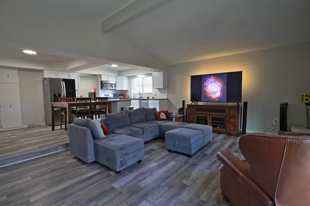 $350,000 | 37852 Lola Drive, Sterling Heights, MI 48312