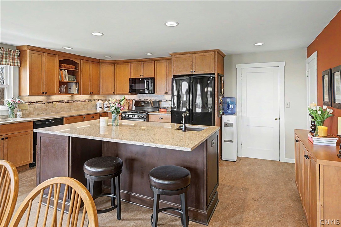 3251 Rose Hill Road Marcellus, NY 13152 - Photo 8 of 42