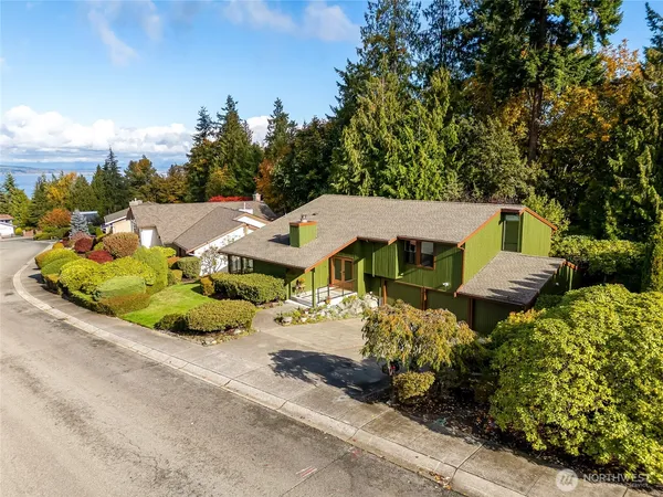 $985,000 | 5119 23rd Avenue West, Everett, WA 98203
