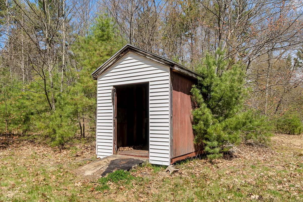 65 Fox Garrison Road Lee, NH 03861 - Photo 4 of 36