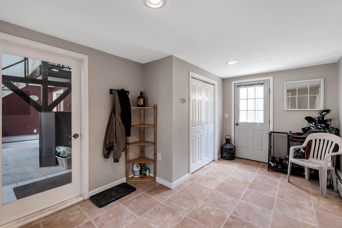 65 Fox Garrison Road Lee, NH 03861 - Photo 10 of 36