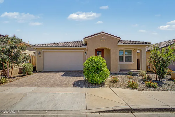 $2,595 | 4421 West Palace Sta Road, Phoenix, AZ 85087