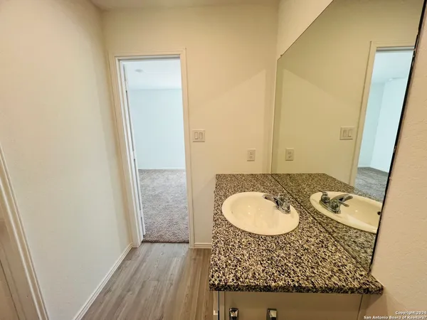 $1,650 | 5475 Calton Bend, San Antonio, TX 78253