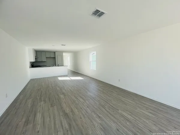 $1,650 | 5475 Calton Bend, San Antonio, TX 78253