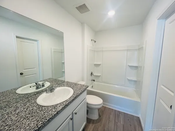 $1,650 | 5475 Calton Bend, San Antonio, TX 78253