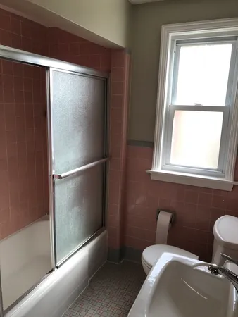 $2,200 | 63 Montclair Avenue, Unit 1, Quincy, MA 02171