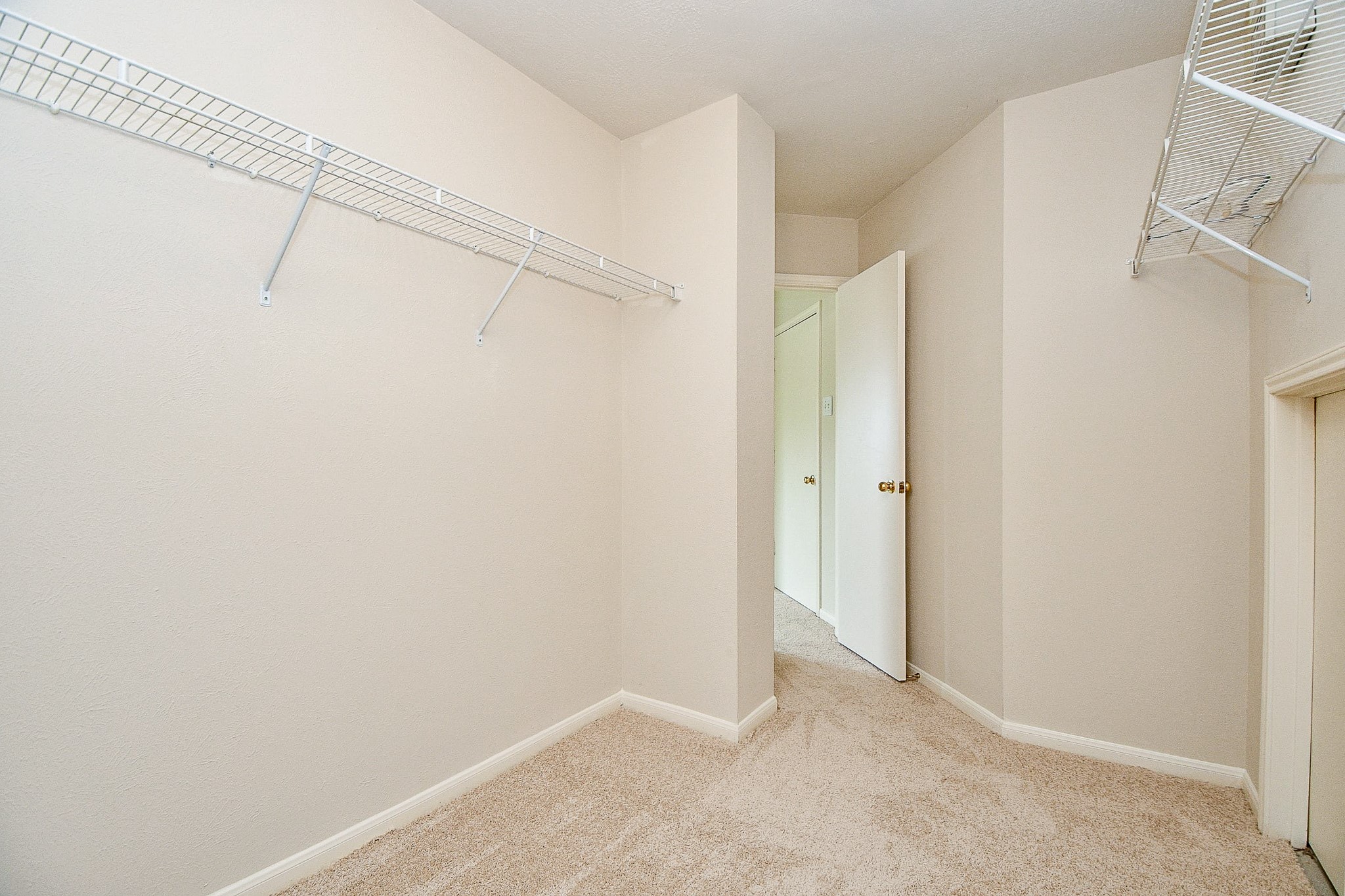2707 Silk Tree Lane Katy, TX 77449 - Photo 17 of 31 a view of small space