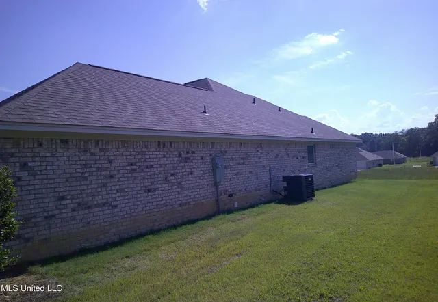 $2,095 | 307 Jasmine Cove Lane, Brandon, MS 39047