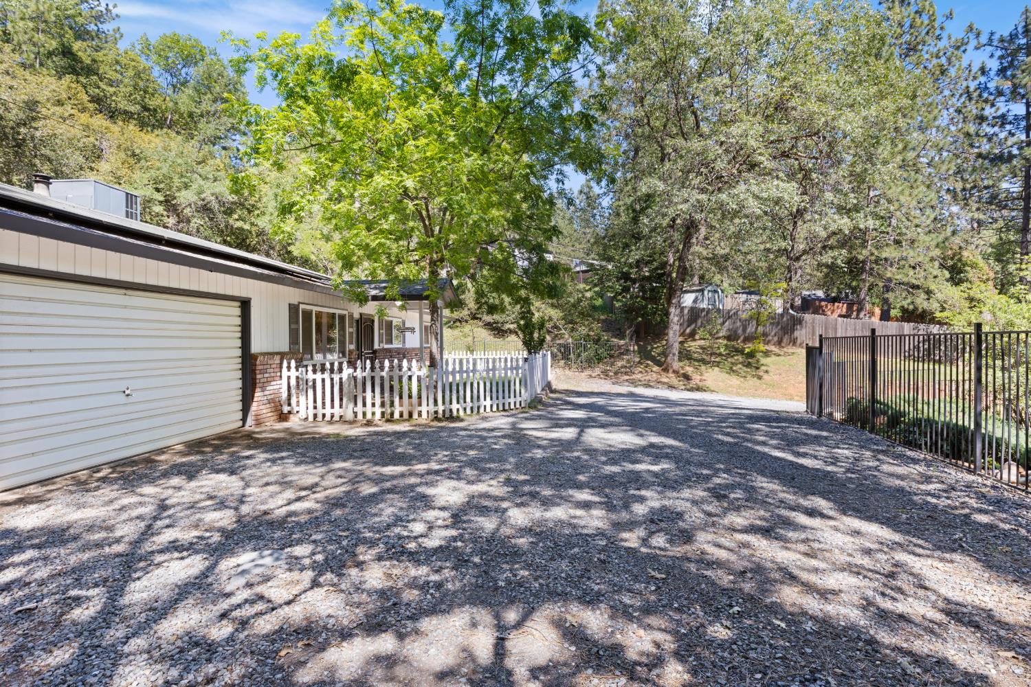 2971 Letitia Avenue Placerville, CA 95667 - Photo 35 of 65 a view of a house with a yard and tree