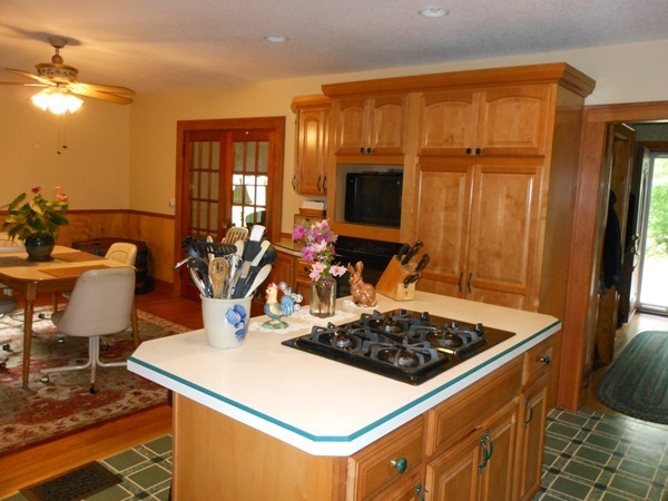 45 Labelle Street West Springfield, MA 01089 - Photo 7 of 30 Gallery Image 7