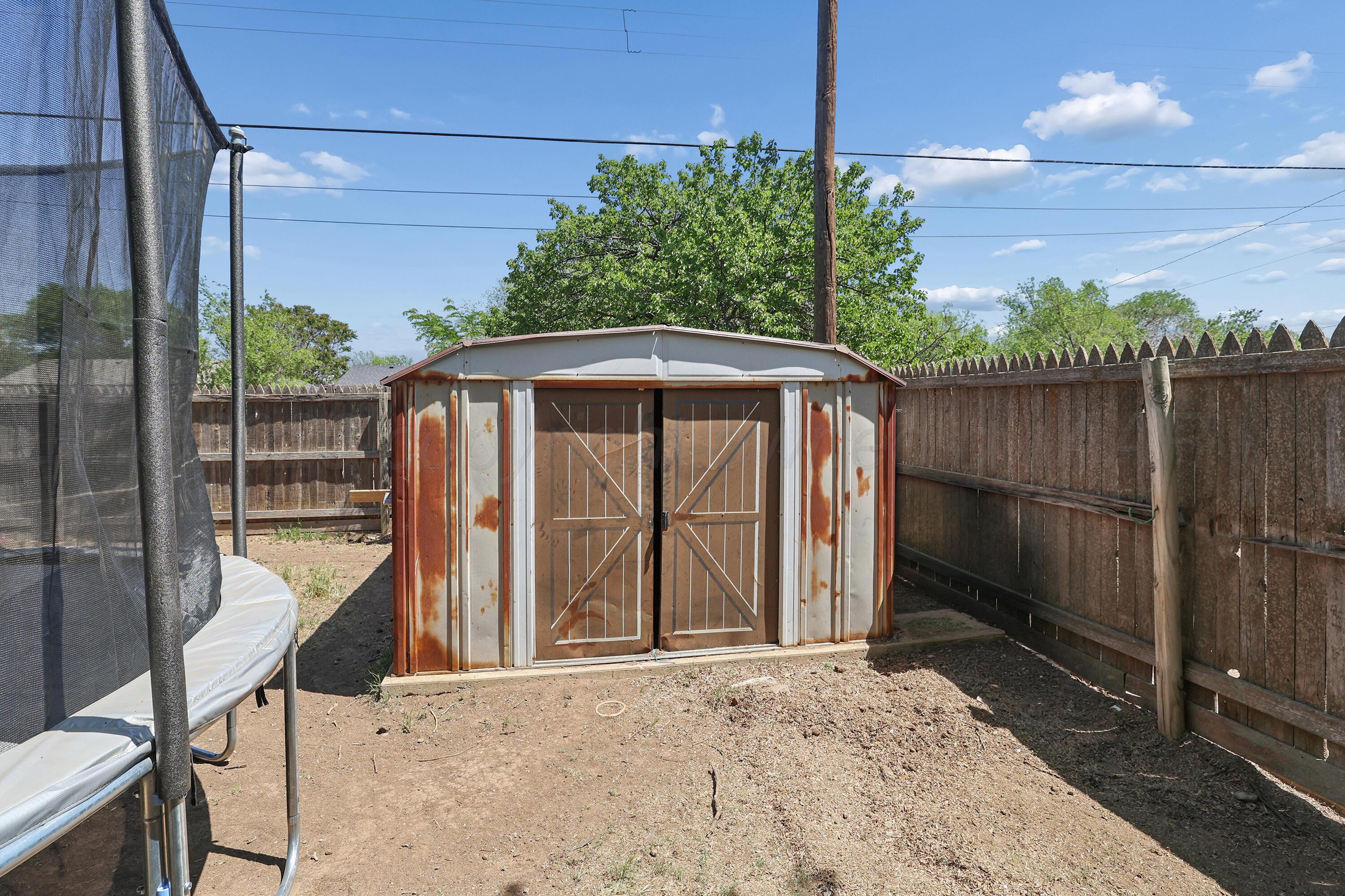4119 Crockett Street Amarillo, TX 79110 - Photo 26 of 26 26-Storage Building