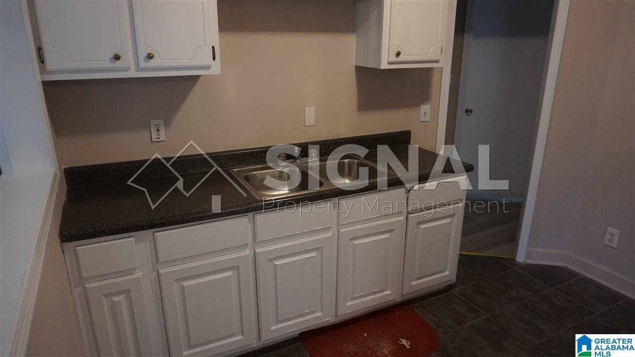 104 18th Street Southwest Birmingham, AL 35211 - Photo 13 of 26