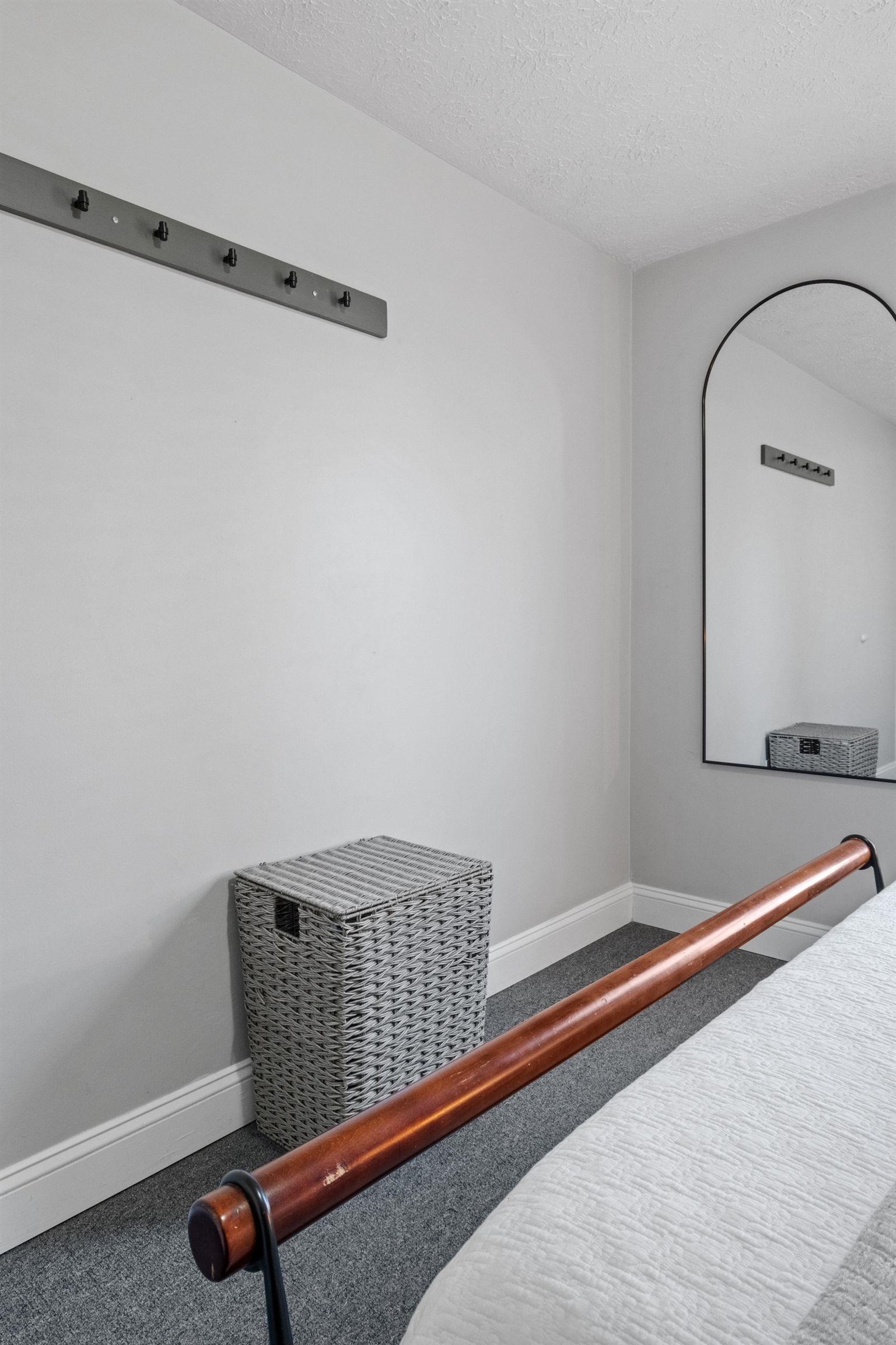 65 South Elm Street, Unit 4 Manchester, NH 03103 - Photo 16 of 22