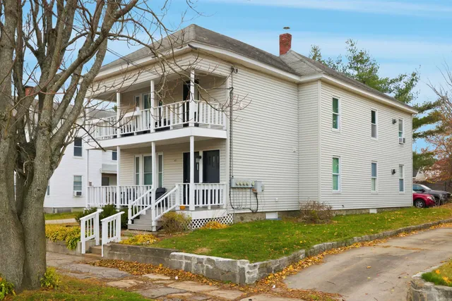 $2,550 | 65 South Elm Street, Unit 4, Manchester, NH 03103