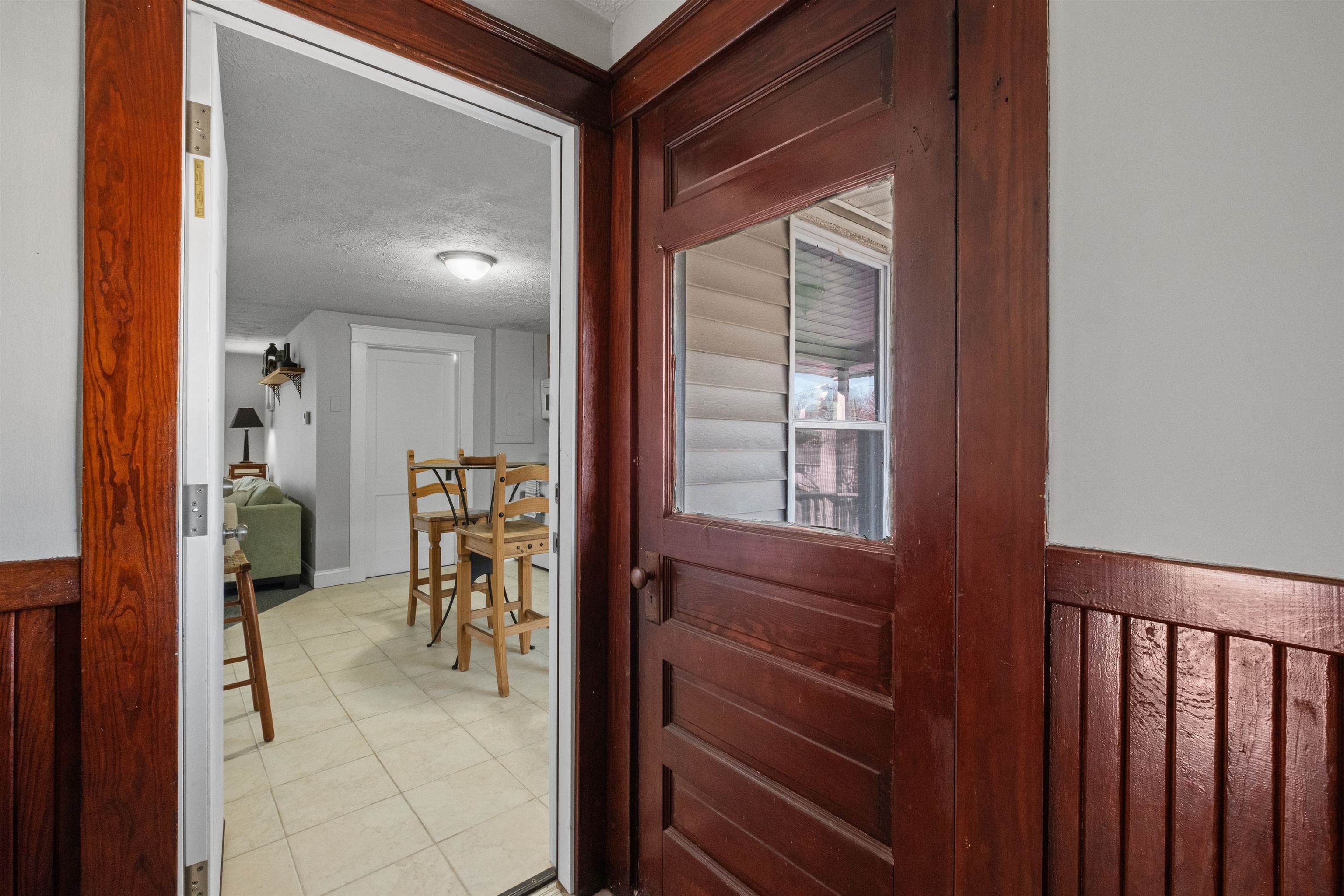 65 South Elm Street, Unit 4 Manchester, NH 03103 - Photo 2 of 22