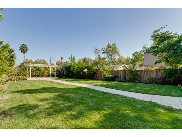 10690 Merriman Road Cupertino, CA 95014 - Photo 24 of 25 Gallery Image 24