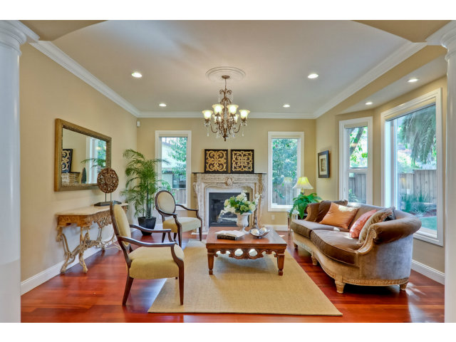 10690 Merriman Road Cupertino, CA 95014 - Photo 5 of 25 Gallery Image 5
