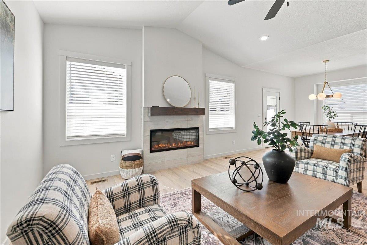1717 Haystack Road Emmett, ID 83617 - Photo 9 of 38 Gallery Image 9