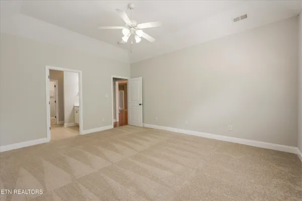 $450,000 | 5082 Dovewood Way, Knoxville, TN 37918