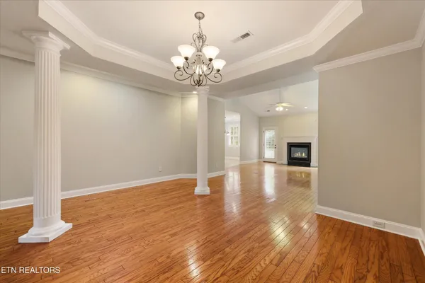 $450,000 | 5082 Dovewood Way, Knoxville, TN 37918